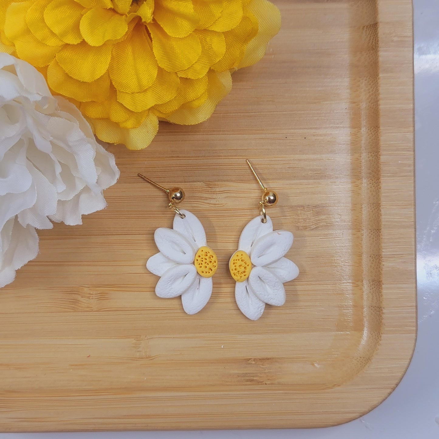 Half flower dangle